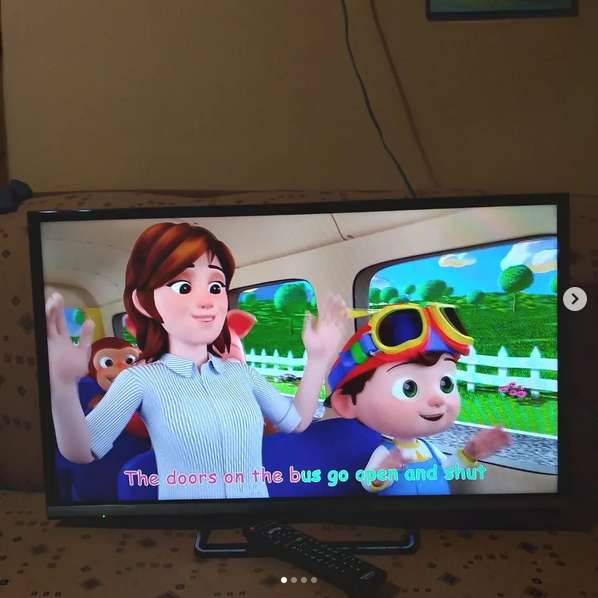 Shitet TV PANASONIC 32Polesh